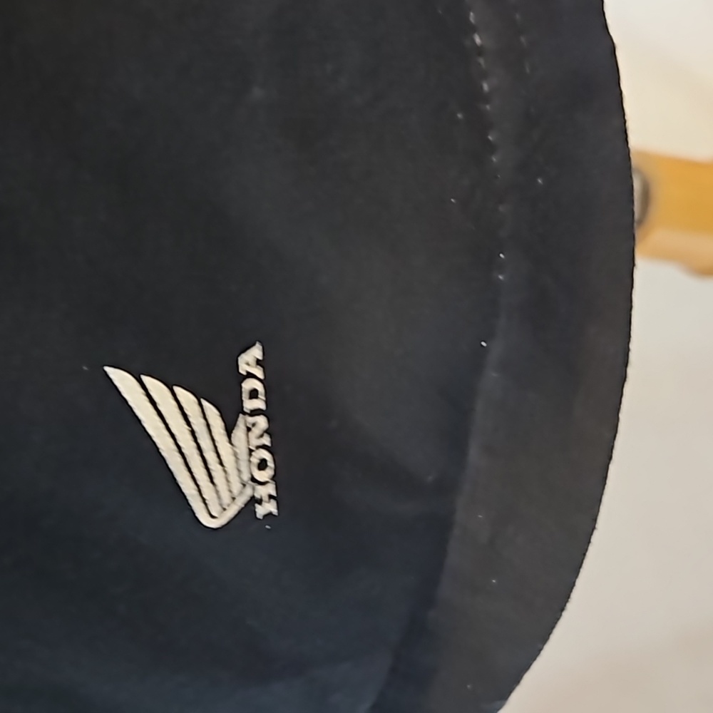 Goldwing logo, L, long sleeve black t-shirt, honda licensed product - Picture 5 of 7